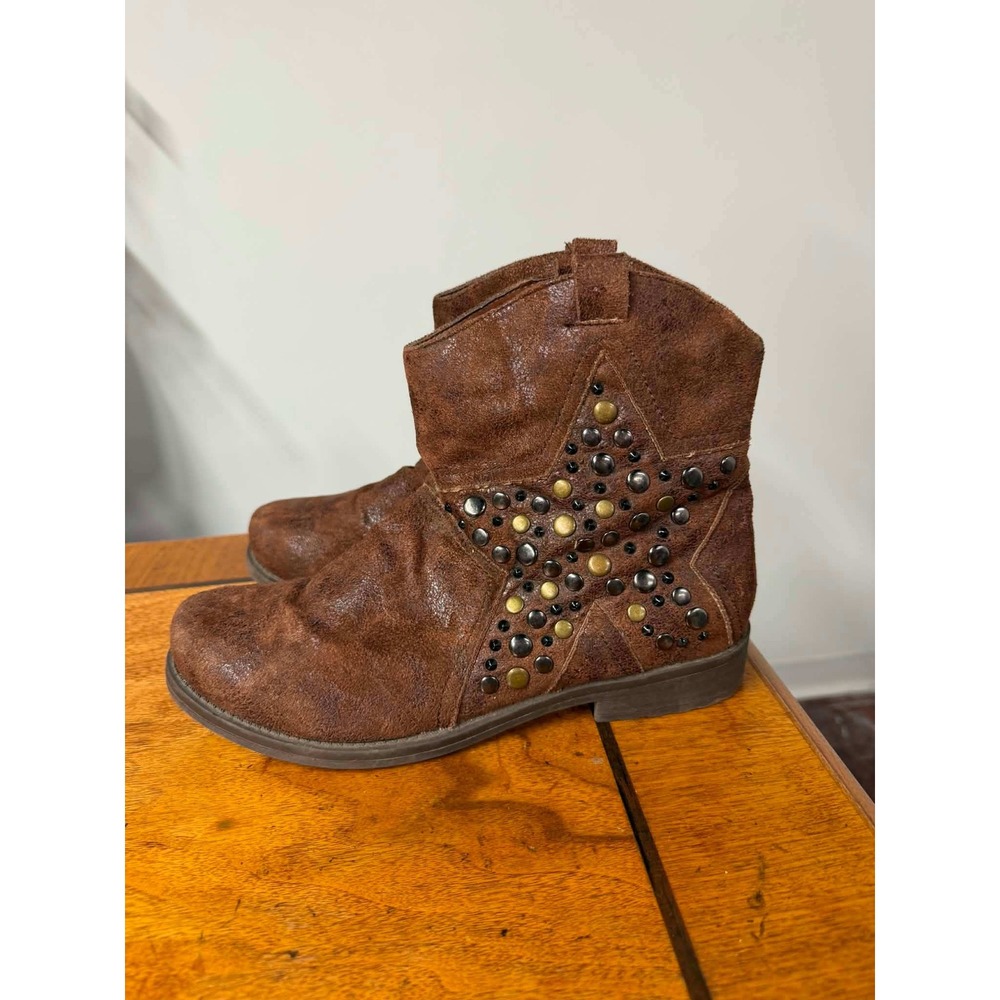 Big Buddha Womens 10 Brown Ankle Boots Western Studded Star Distressed Boho